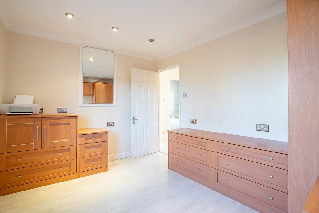 Kinggeorgecroft28