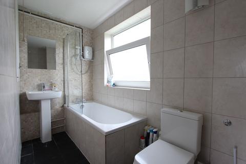 3 bedroom flat to rent, Lower Brook Street, Winchester, SO23
