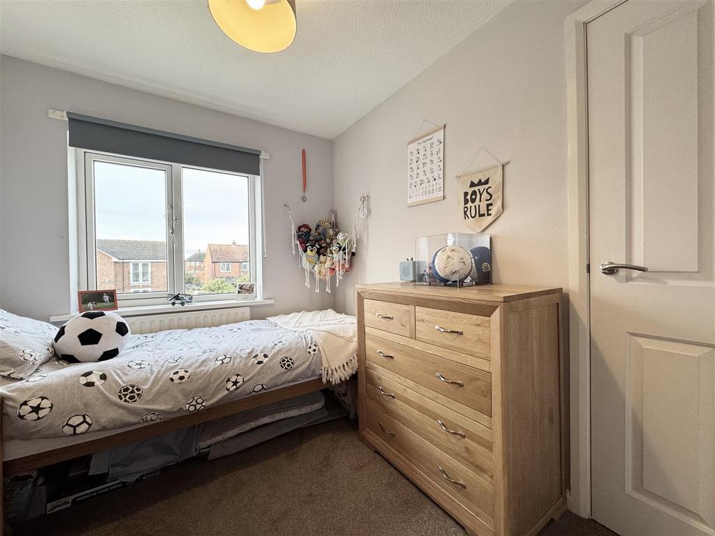 Second bedroom