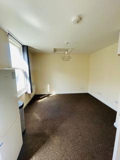 1 bedroom flat to rent, Commercial Road, 1st Floor, London, E14