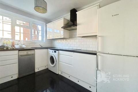 3 bedroom apartment to rent, Grosvenor Court, Guildford, Surrey, GU4