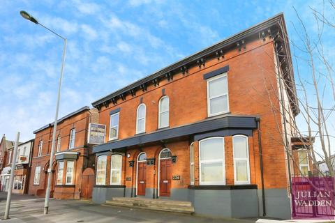 1 bedroom flat to rent, Wellington Road South, Stockport, SK2