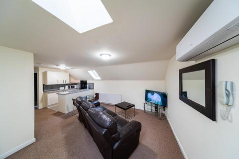 2 bedroom flat to rent, 15 Station Road, Eaglescliffe