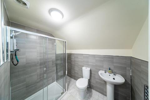 2 bedroom flat to rent, 15 Station Road, Eaglescliffe