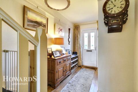 4 bedroom end of terrace house for sale, Mount Pleasant, Southwold