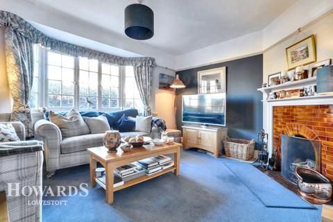 4 bedroom end of terrace house for sale, Mount Pleasant, Southwold