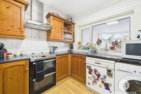 4 bedroom semi-detached house for sale, Horden View, Blackburn, BB2