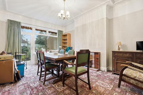 4 bedroom house for sale, Tennyson Avenue, Wanstead
