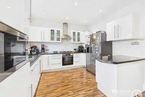 6 bedroom detached house for sale, Cheyneys Avenue, Edgware, HA8
