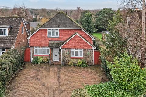 5 bedroom detached house for sale, Copthorne Bank, Copthorne, West Sussex, RH10