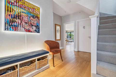 5 bedroom semi-detached house for sale, Pinner Road, Oxhey