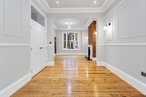 4 bedroom terraced house to rent, Mildmay Road, London, N1