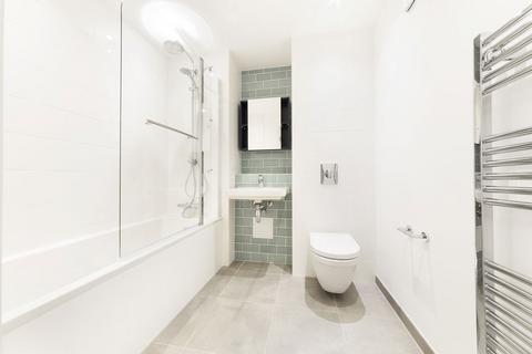 1 bedroom flat to rent, Terry Spinks Place, London E16