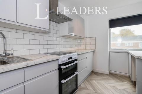 2 bedroom flat to rent, Bramley Court, 71 Ross Road, Wallington, SM6