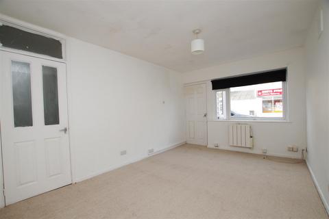 undefined, Ferndale Road, Swindon SN2