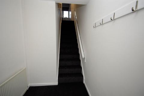 3 bedroom terraced house to rent, Greenlands, Jarrow