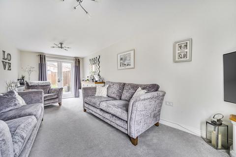4 bedroom terraced house for sale, Fourteen Acre Avenue, Felpham, PO22