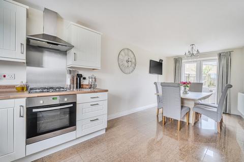 4 bedroom terraced house for sale, Fourteen Acre Avenue, Felpham, PO22