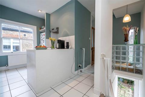 undefined, North View Road, London, N8