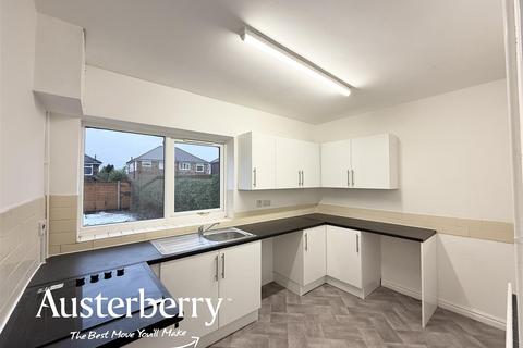 2 bedroom semi-detached house to rent, Oak Place, Stoke-On-Trent ST3