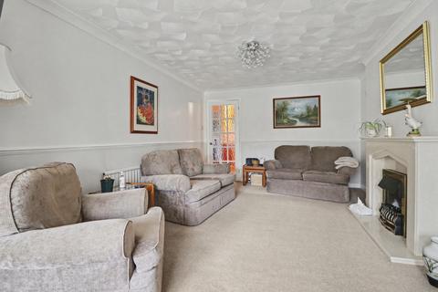 4 bedroom semi-detached bungalow for sale, Westbury Court, Southampton SO30