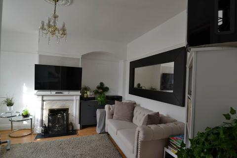 3 bedroom terraced house for sale, West Way, London