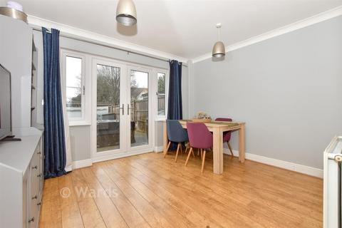3 bedroom end of terrace house for sale, Mercer Close, Larkfield, Kent