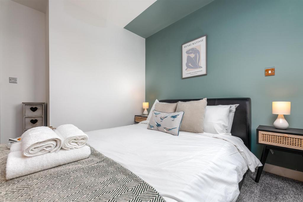 Bedroom.jpg