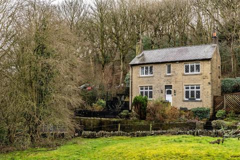 4 bedroom detached house for sale, Armitage Road, Huddersfield HD4