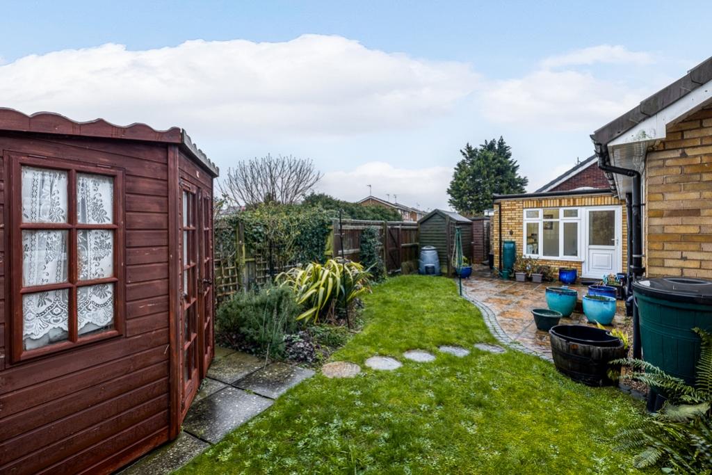 32 Windsor Avenue (Holbeach)-13