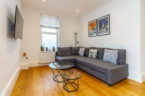undefined, Mount Mews, Hampton TW12