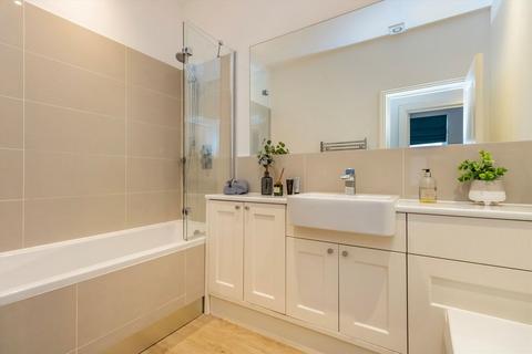 undefined, Mount Mews, Hampton TW12