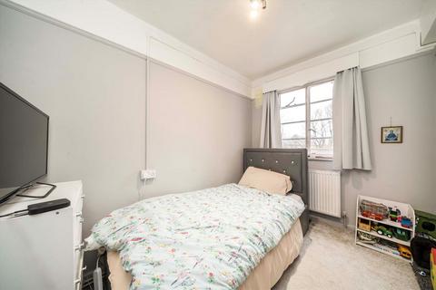 2 bedroom flat for sale, Bollo Lane, London W3
