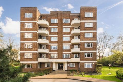 Bollo Lane, London W3