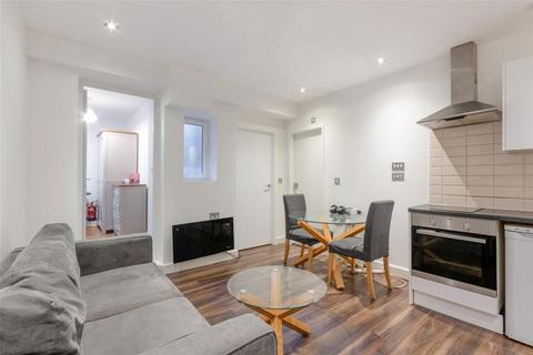 undefined, Heath Road, Twickenham TW1