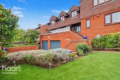 undefined, Queenborough Drive, Kent