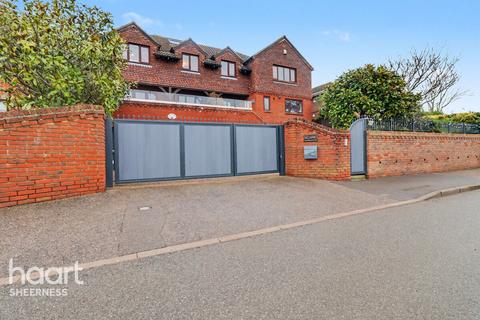 undefined, Queenborough Drive, Kent