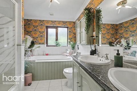 undefined, Queenborough Drive, Kent