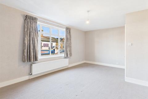 3 bedroom apartment to rent, High Street, Walton-On-Thames