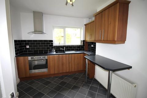 3 bedroom house to rent, Ravenscroft Oval, Sheffield