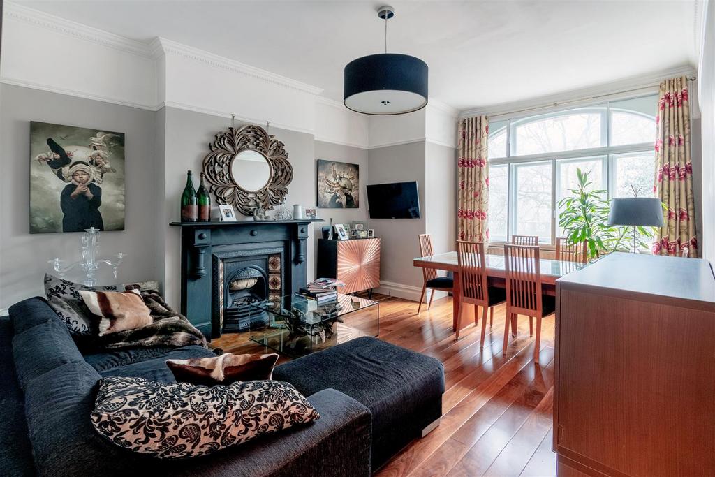 Fulham Palace Road Ph2.jpg