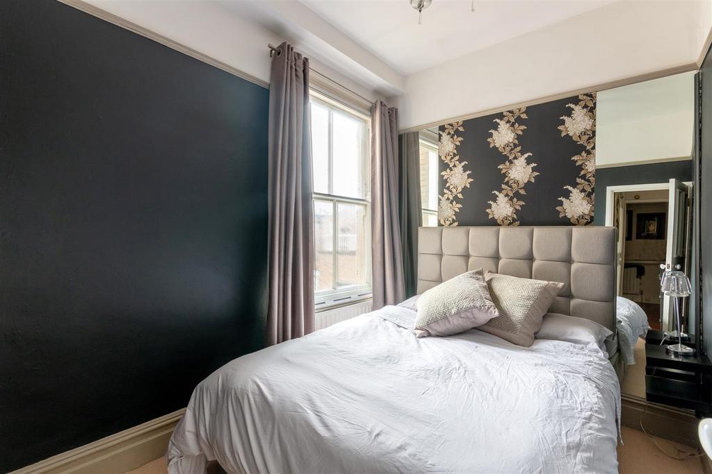 Fulham Palace Road Ph5.jpg