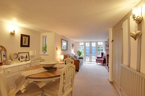 3 bedroom cottage for sale, High Street, Lyndhurst, SO43