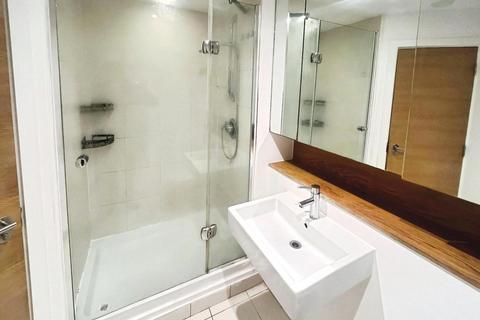 2 bedroom apartment to rent, Durham Wharf Drive