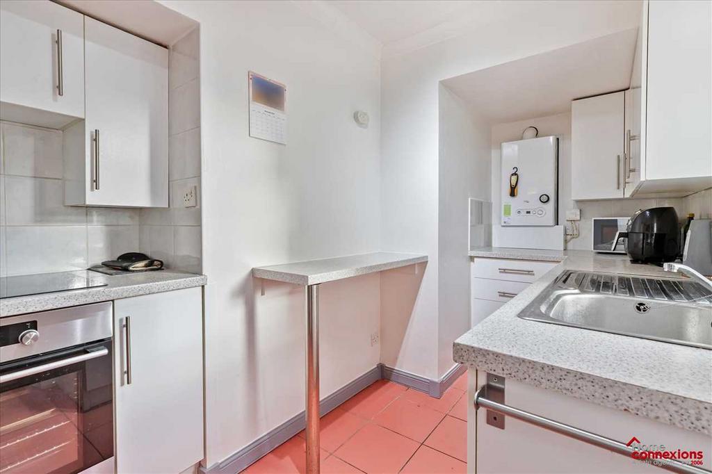 Breakfasting Kitchen