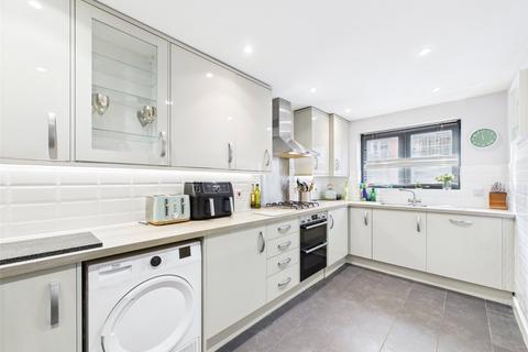 4 bedroom terraced house for sale, Crossley Road, Worcester, Worcestershire, WR5