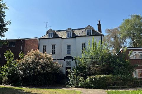 undefined, 17 St. Mary's Square, Gloucester, Gloucestershire, GL1 2QT