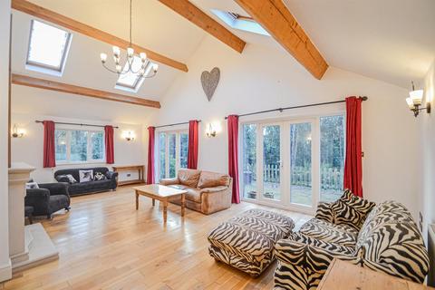 undefined, Brookwood Close, Warrington WA4