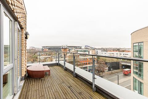 3 bedroom flat to rent,  Holloway Rd, London N7