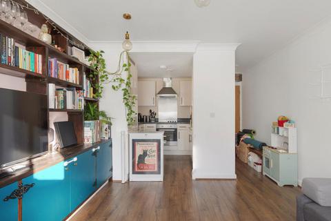 2 bedroom apartment for sale, Kirtleton Avenue, Weymouth DT4